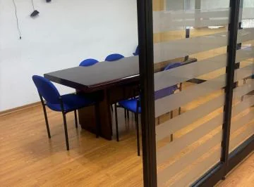 Vendo Oficina 290 m Centro Financiero $339 Mil Dolares 6 Parqueos Una Bodega — imagen 2
