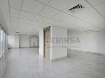 Oficina en Venta, 2 Parqueos y Vista Panorámica - Titanium 1, Av León Febres Cordero, Guayas — imagen 4