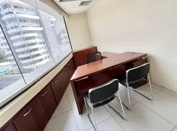 Hermosa Oficina Amoblada en Venta Vista Al Río - The Point Puerto Santa Ana, Guayas — imagen 2