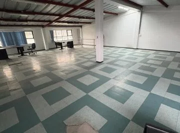Se Vende Galpon en San Isidro — imagen 2