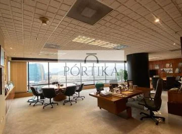 Venta Oficina - Edificio Centrum - Av Francisco de Orellana, Guayas — imagen 2