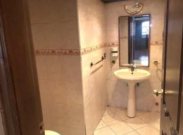 Se Vende o Se Arrienda Oficina Sector Calle Juan León Mera — imagen 3