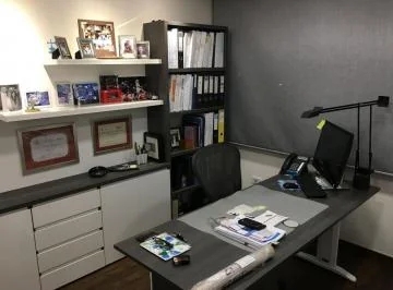 En Venta Oficina / Consultorio en Edif Equilibrium, Guayas — imagen 4