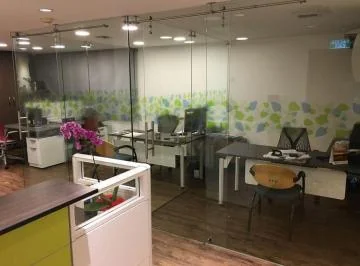 En Venta Oficina / Consultorio en Edif Equilibrium, Guayas — imagen 3