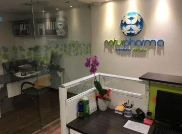 En Venta Oficina / Consultorio en Edif Equilibrium, Guayas — imagen 2