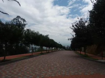 Cumbayá - Para Constructores - Dentro de Urbanización Privada $150/m² — imagen 2