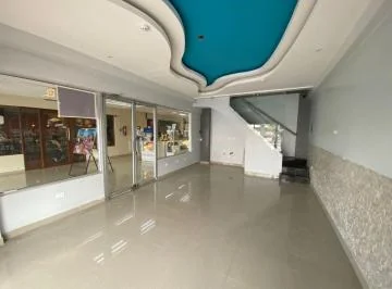 Cc. Las Vitrinas "Vendo Local", Guayas — imagen 4