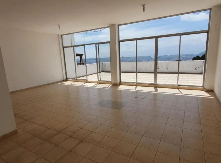 Se Vende Local Comercial Sector Pinar Alto — imagen 1
