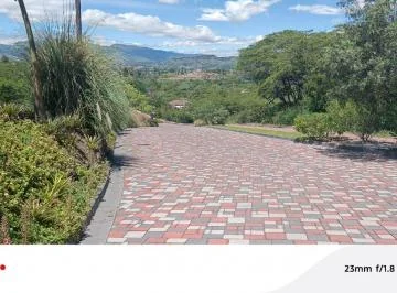 Tumbaco Terreno de Venta Urbanizacion de Lujo — imagen 4