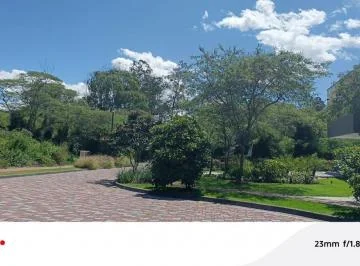 Tumbaco Terreno de Venta Urbanizacion de Lujo — imagen 2