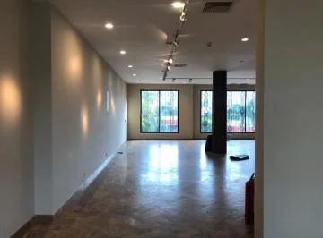 En El Corazon de Urdesa Vendo Local Comercial, Guayas — imagen 4