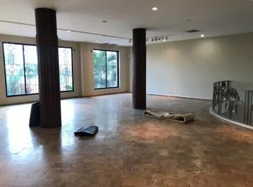 En El Corazon de Urdesa Vendo Local Comercial, Guayas — imagen 2