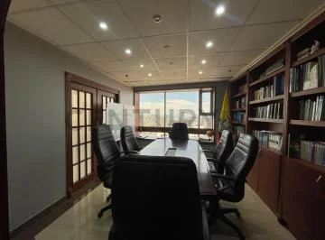 Amplia Oficina en Venta en Edificio La Previsora, Centro de Guayaquil, Guayas — imagen 4