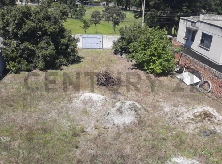 Terreno en Venta Urbanizacion Privada Lote de 813.01 m² Valle de Los Chillos — imagen 1