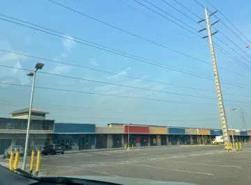 Alquiler/venta Local Comercial 73.61 m² - Plaza Almax Center, Vía a Samborondón, Guayas — imagen 4