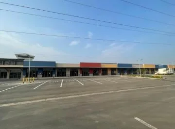 Alquiler/venta Local Comercial 73.61 m² - Plaza Almax Center, Vía a Samborondón, Guayas — imagen 2