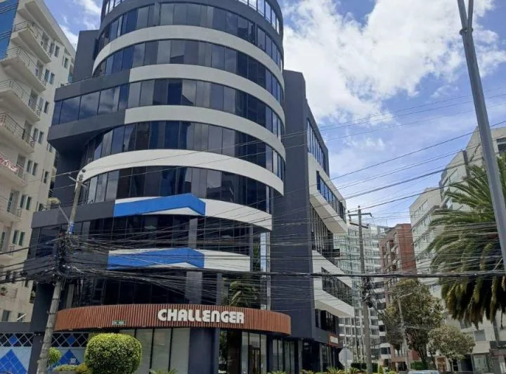 Venta de Oficina en La Carolina, Área 249.50 m² — imagen 1