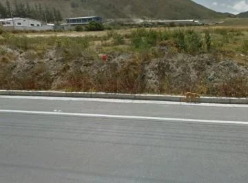 Venta de Oportunidad Terreno Industrial Alto Impacto, Norte de Quito — imagen 5