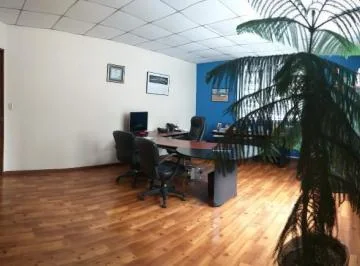 Arriendo o Vendo Local Av Principal Centro Norte de Quito — imagen 2