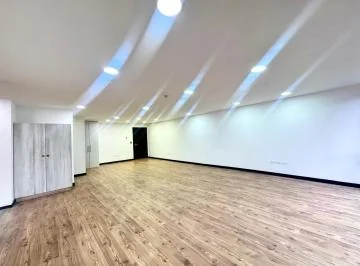 República de El Salvador, Hermosa Oficina en Venta, 115 m² — imagen 4