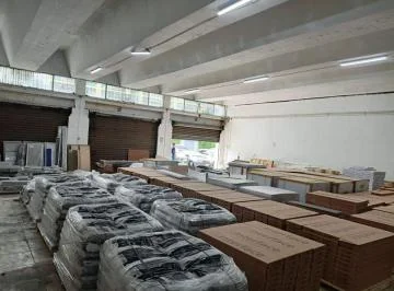Local Comercial No. 2 de 271,10 m² de Construccion y 3 Parqueros Frontales, Guayas — imagen 2