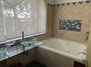 Hotel en Venta en Quito, Sector La Mariscal — imagen 2