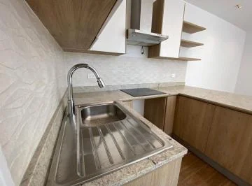 Vendo! Lindo Departamento 2 Dorm. 96 m², 12 de Octubre (Sector Swissotel) Edificio Moderno. Provincia de Pichincha — imagen 4