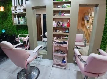 Local Comercial Amoblado y Equipado con 3 Negocios Produciendo en Venta Tato, Guayas — imagen 4