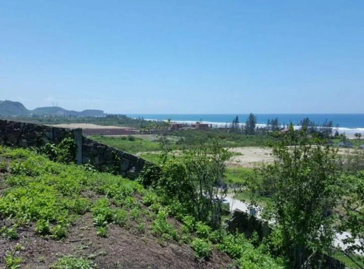 Ruta del Spondylus Gran Terreno con Vista Al Mar — imagen 1