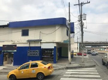 Venta Propiedad Comercial, 6 Locales y 2 Bodegas, 960 m² Construccion, Guayas — imagen 5