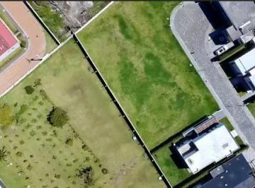 Se Vende Terreno Plano con Planos Aprobrados en Puembo — imagen 2