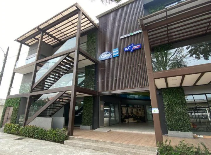 Local en Venta Plaza Bolivariana - Sector Kennedy Norte - Norte de Guayaquil, Guayas — imagen 1
