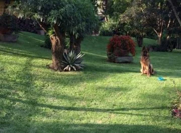 Vendo Terreno de 1.498,88 m² con Casa de 349,42 M² excelente Ubicación Cumbayá, Vista Al Reservorio — imagen 5
