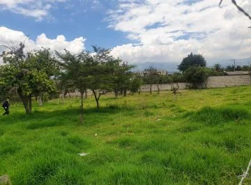 "Venta: Lote de Terreno de 683 m² en Tumbaco, a Solo 3 Minutos del Parque" — imagen 2
