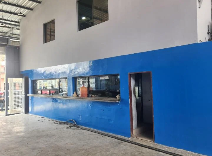 Venta de Local Comercial en Tungurahua y Huancavilca, Guayas — imagen 1
