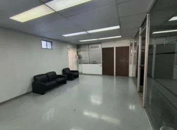 Vendo o Arriendo Propiedad Comercial con Galpón en El Sector Centro Norte de Quito — imagen 3
