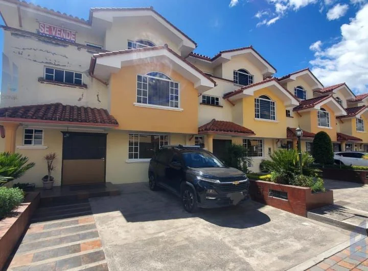 Casa en Venta Dentro de Conjunto, Valle de Los Chillos Sector La Espe — imagen 1
