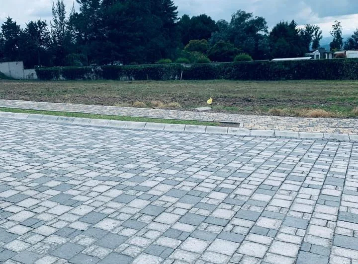 Venta Terreno Puembo Urbanizacion Privada 2 Lotes Disponibles — imagen 1
