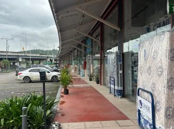 Local Comercial Amplio en Oasis – 72 m² con Mezzanine en Av Narcisa de Jesús, Guayas — imagen 4