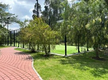 Terreno de 1011 m² en Venta en Urbanización Privada en Tumbaco — imagen 2
