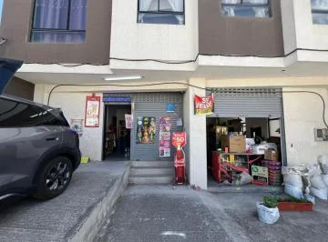 Venta de Oportunidad Local Comercial 33 m² – Calderón — imagen 3