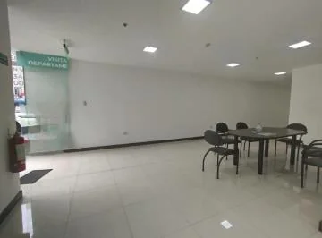 Venta Local Comercial Frente Al Centro Medico Asistanet — imagen 4