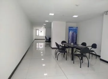 Venta Local Comercial Frente Al Centro Medico Asistanet — imagen 3