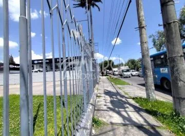 Terreno 637 m² de Venta en Av Galo Plaza Lasso — imagen 4