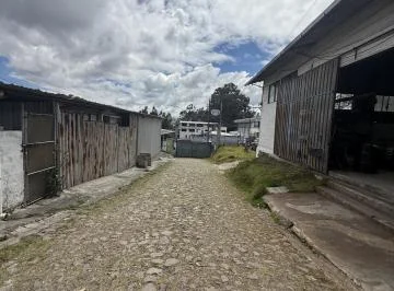 Vendo Galpón Industrial con 3 Bodegas, Sector Parque de Los Recuerdos — imagen 2