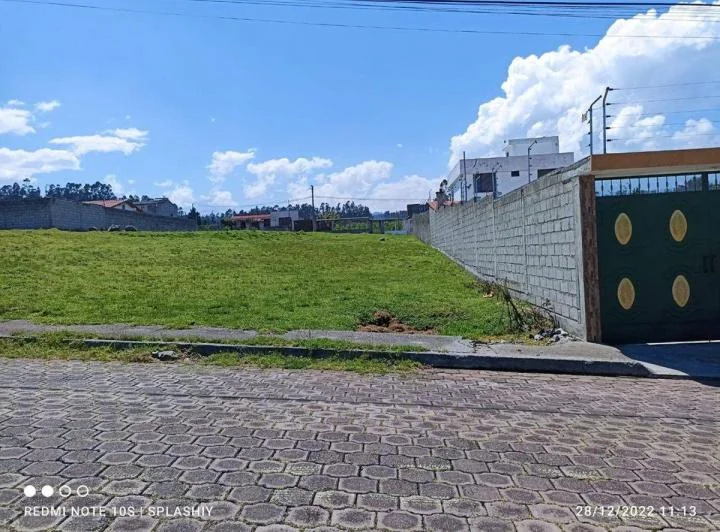 Se Vende Terreno Plano Sector Inchalillo Sangolqui — imagen 1