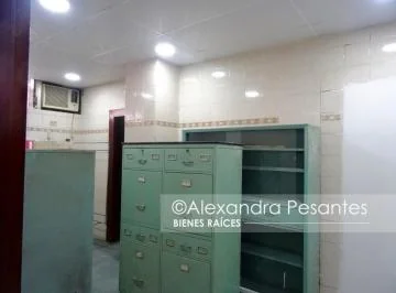 Centro. Vendo Local de 261 m² Ideal Consultorios Medicos, Guayas — imagen 4