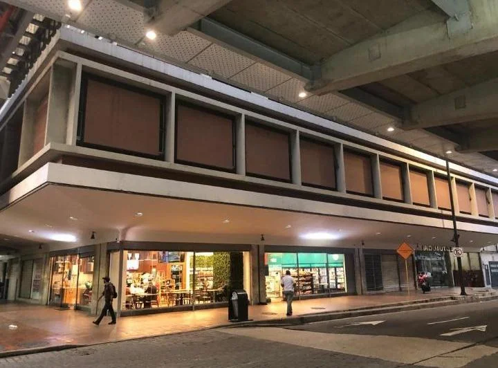 Alquiler/venta Local Comercial 114 m² - Av9 de Octubre, Centro Guayaquil, Guayas — imagen 1