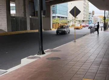 Alquiler/venta Local Comercial 114 m² - Av9 de Octubre, Centro Guayaquil, Guayas — imagen 4