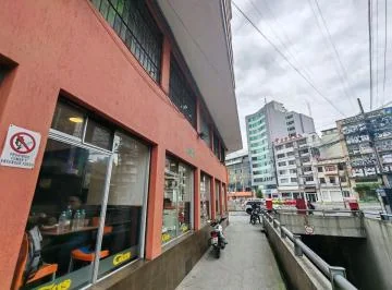 Vendo Excelente Local Comercial 341 m² en Plena Av 10 de Agosto y Río Frío Sector El Ejido — imagen 4